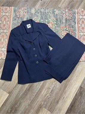 Leslie Fay navy blue vintage blazer and pants set